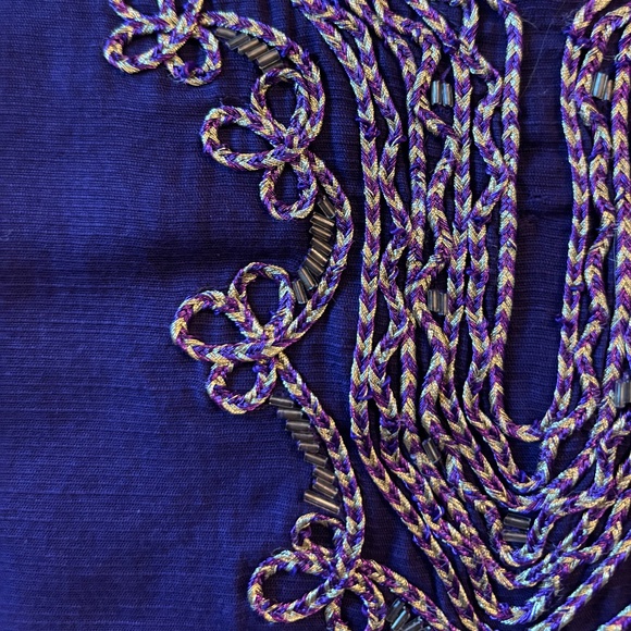 Chico's Size 1 Purple Embellished Embroidery Lace Bead Cotton Top Women'… - Picture 13 of 14